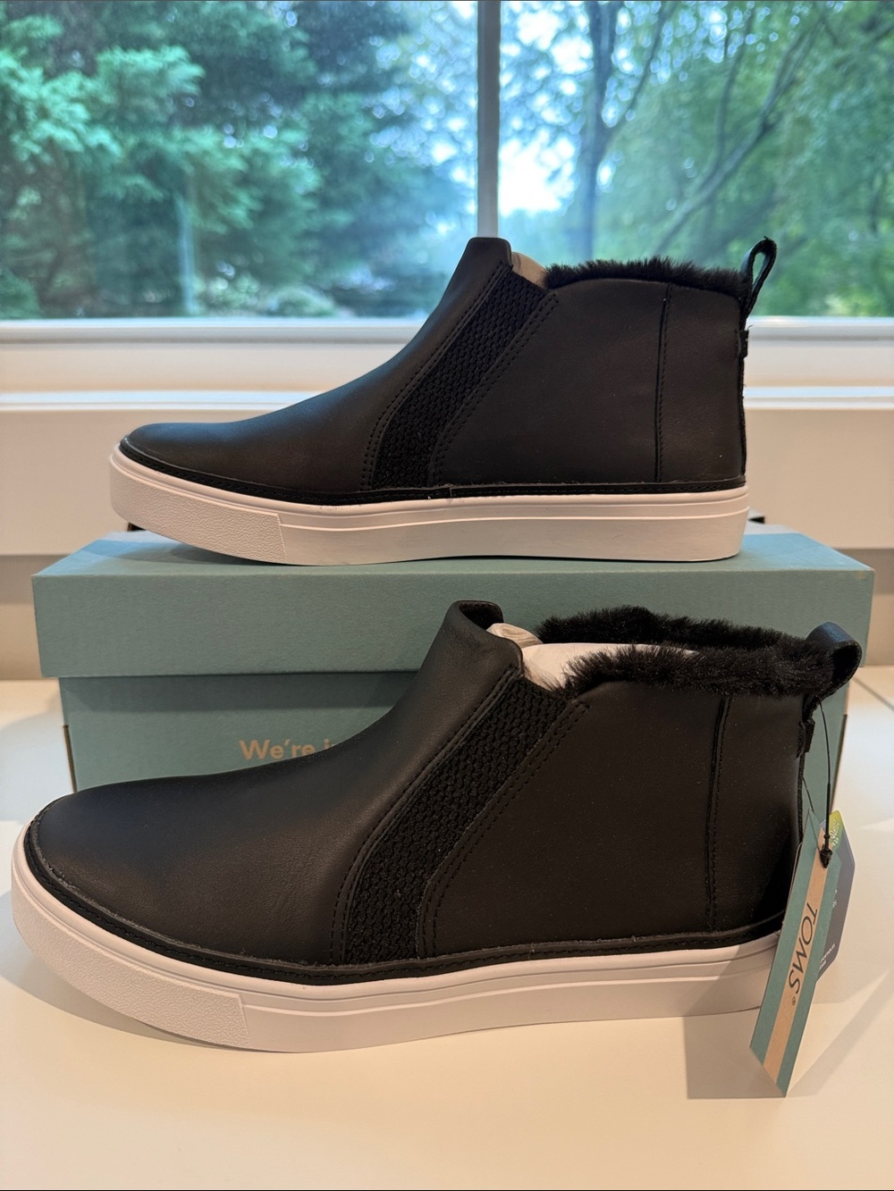 TOMS Bryce Black Faux-Fur Lined Slip-On Sneakers